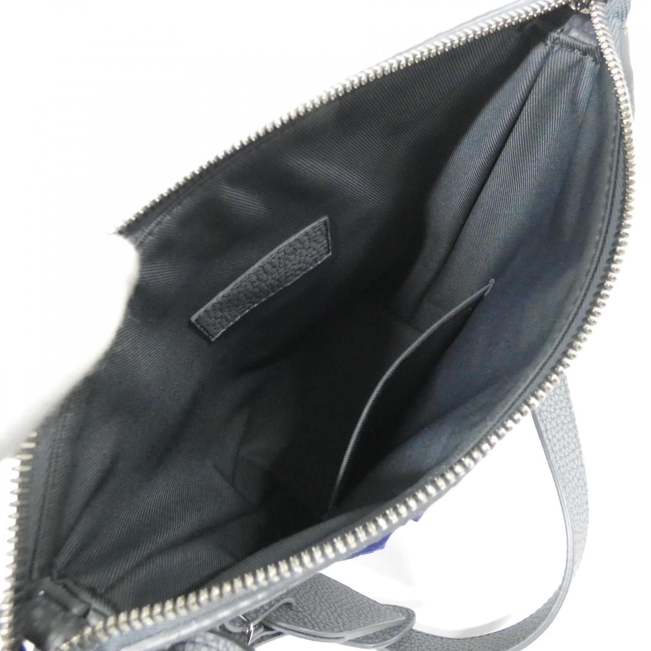 ルイヴィトン トリヨン クライミング ホーボー クルーザー PM M20875 ショルダーバッグ