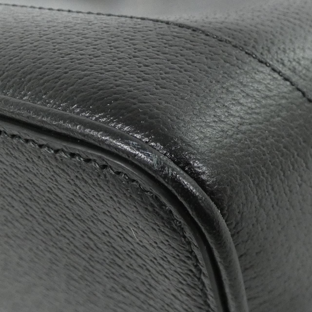 グッチ 765043 DJ20G バッグ