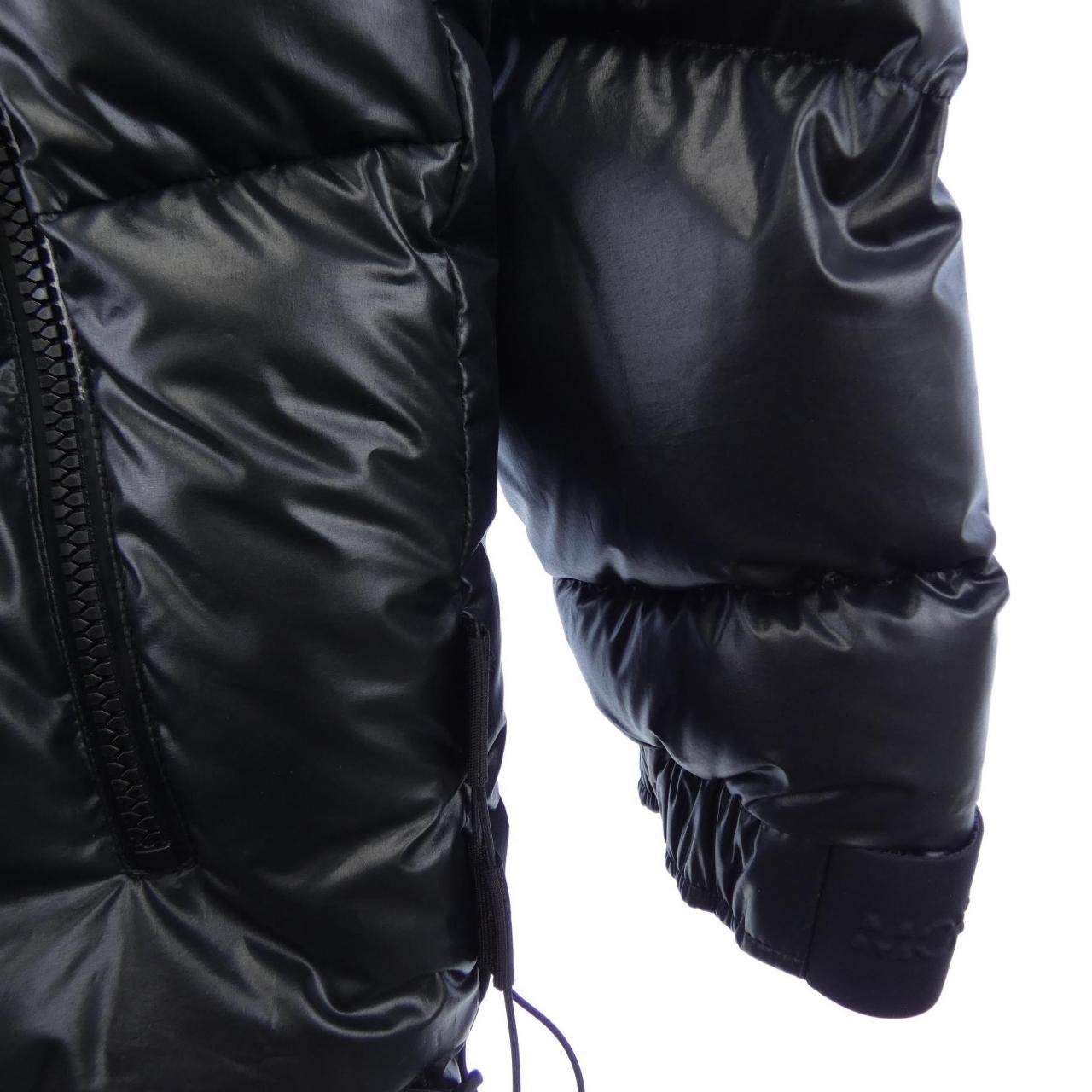 モンクレール MONCLER YONNE ダウンジャケット