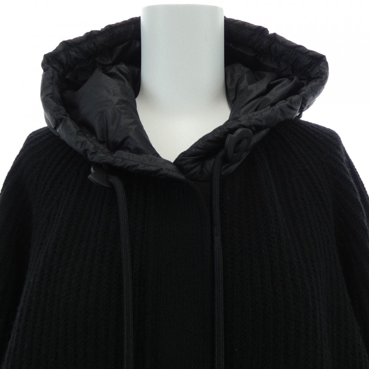 モンクレール MONCLER 20939B00009 ダウンコート