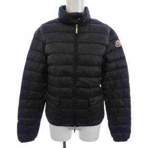 モンクレール MONCLER ダウンジャケット