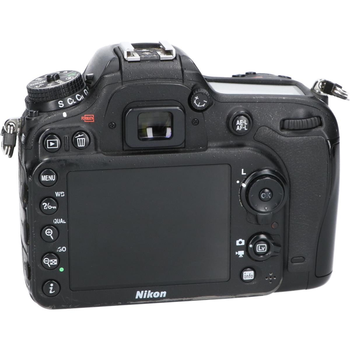美品 Nikon D7200 ダブルレンズキット 使用率12％未満 #7605 コメ兵｜D7200｜NIKON｜カメラ｜デジタル一眼｜【公式】日本