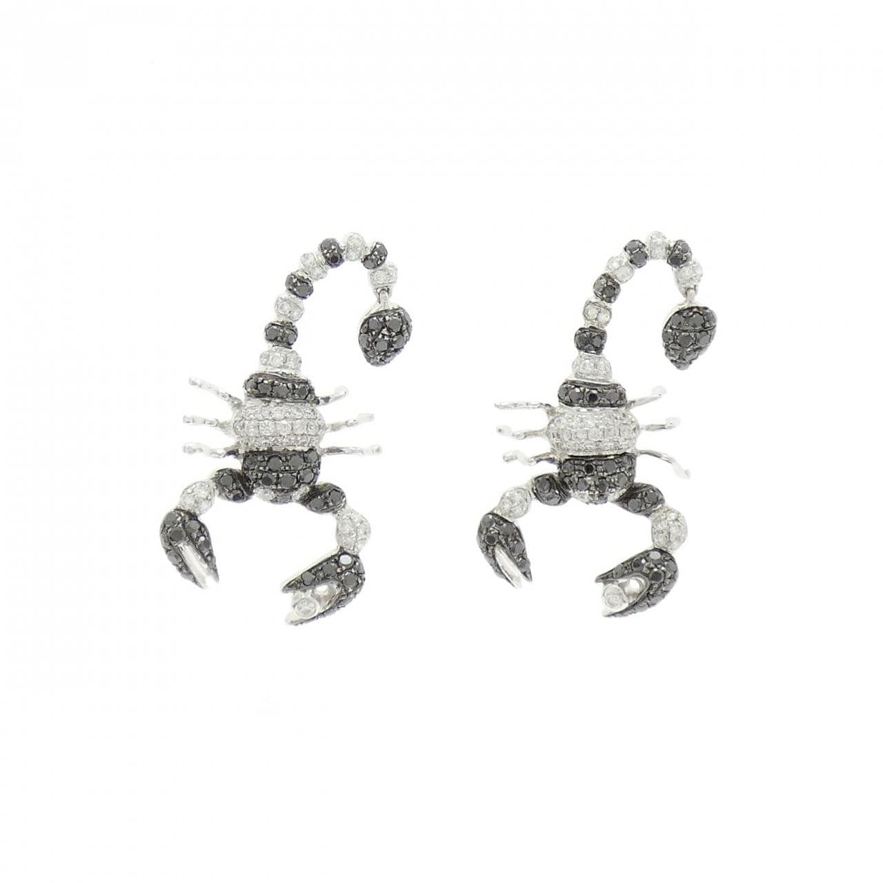 K18WG サソリ ダイヤモンド ピアス 0.36CT