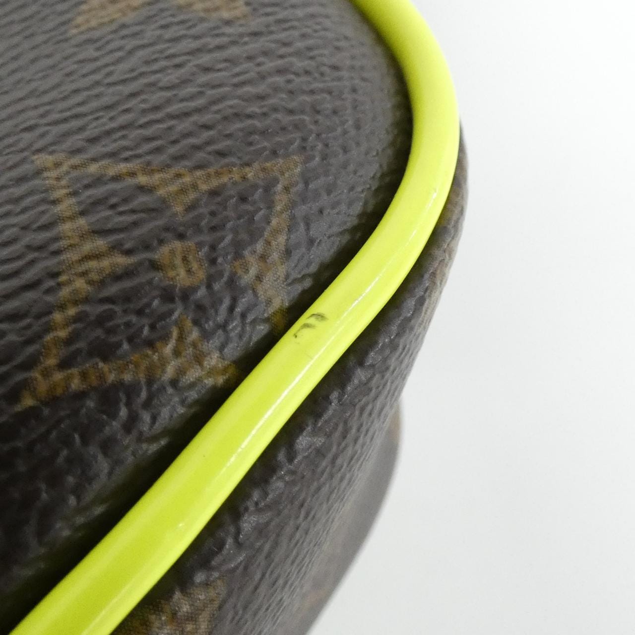 ルイヴィトン モノグラム クリストファー ウエアラブル ウォレット M80793 ショルダーバッグ