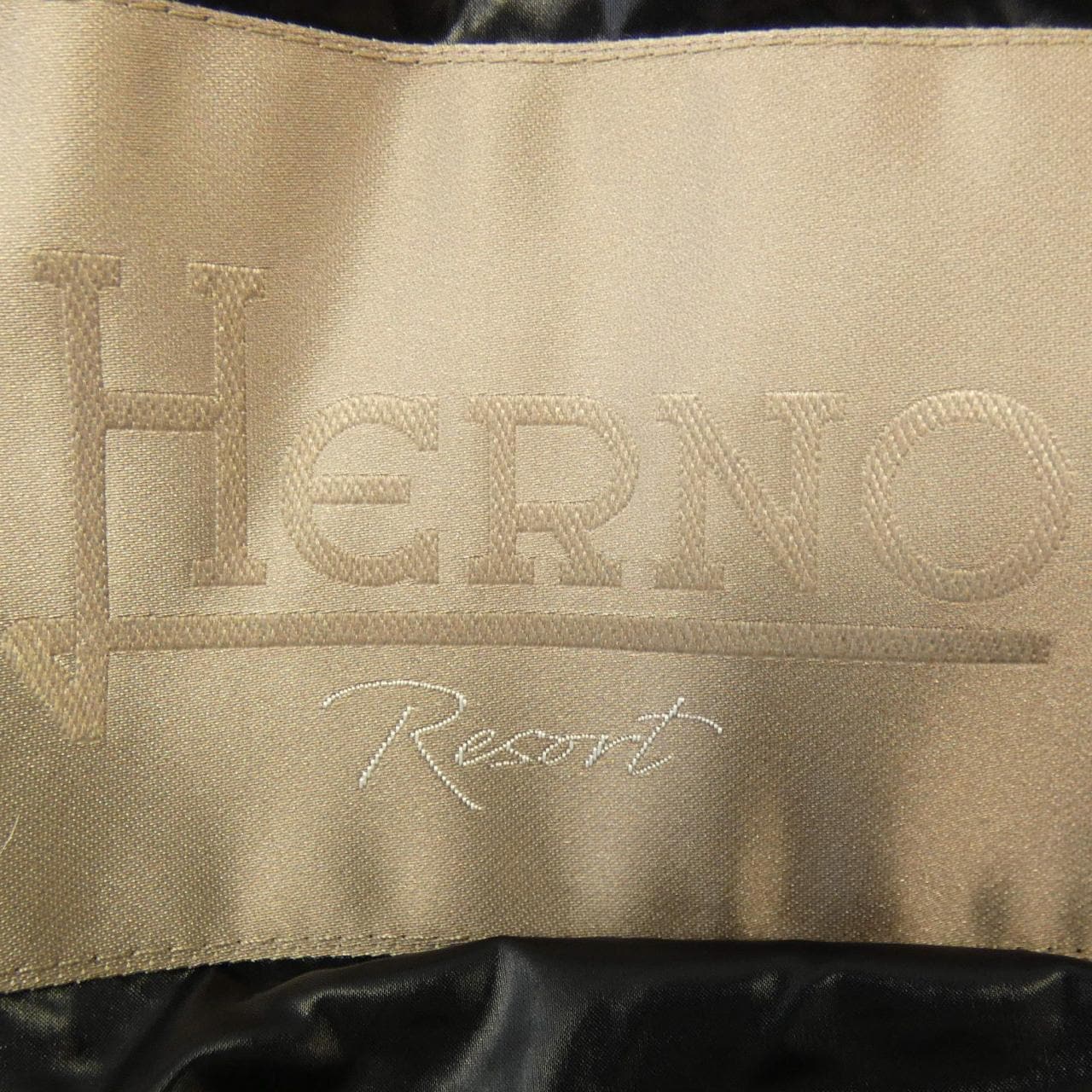 ヘルノ Herno RESORT PI048DR ダウンコート