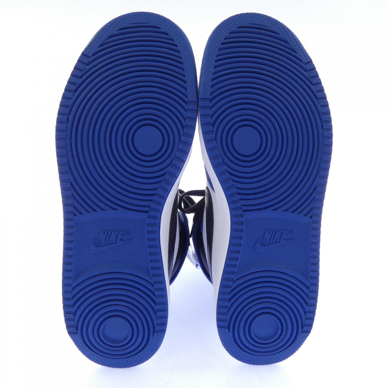 ナイキ NIKE DO5047-401 スニーカー