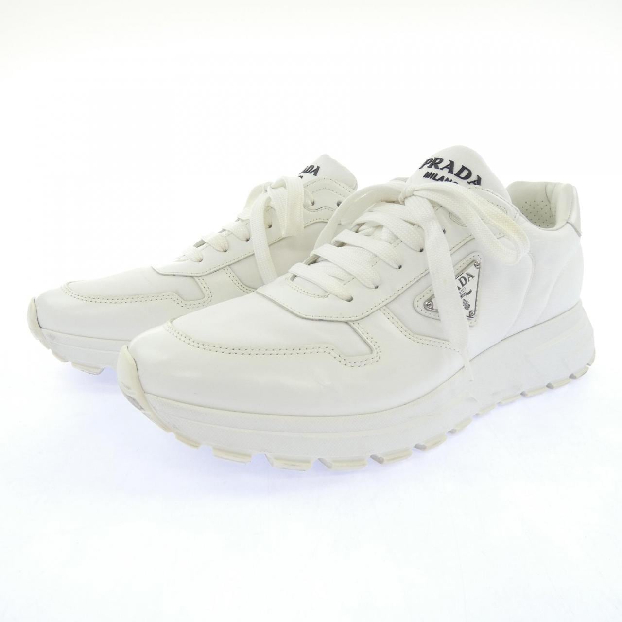 プラダ PRADA ブラッシュドレザースニーカ- 2EE369 トライアングルロゴ スニーカー