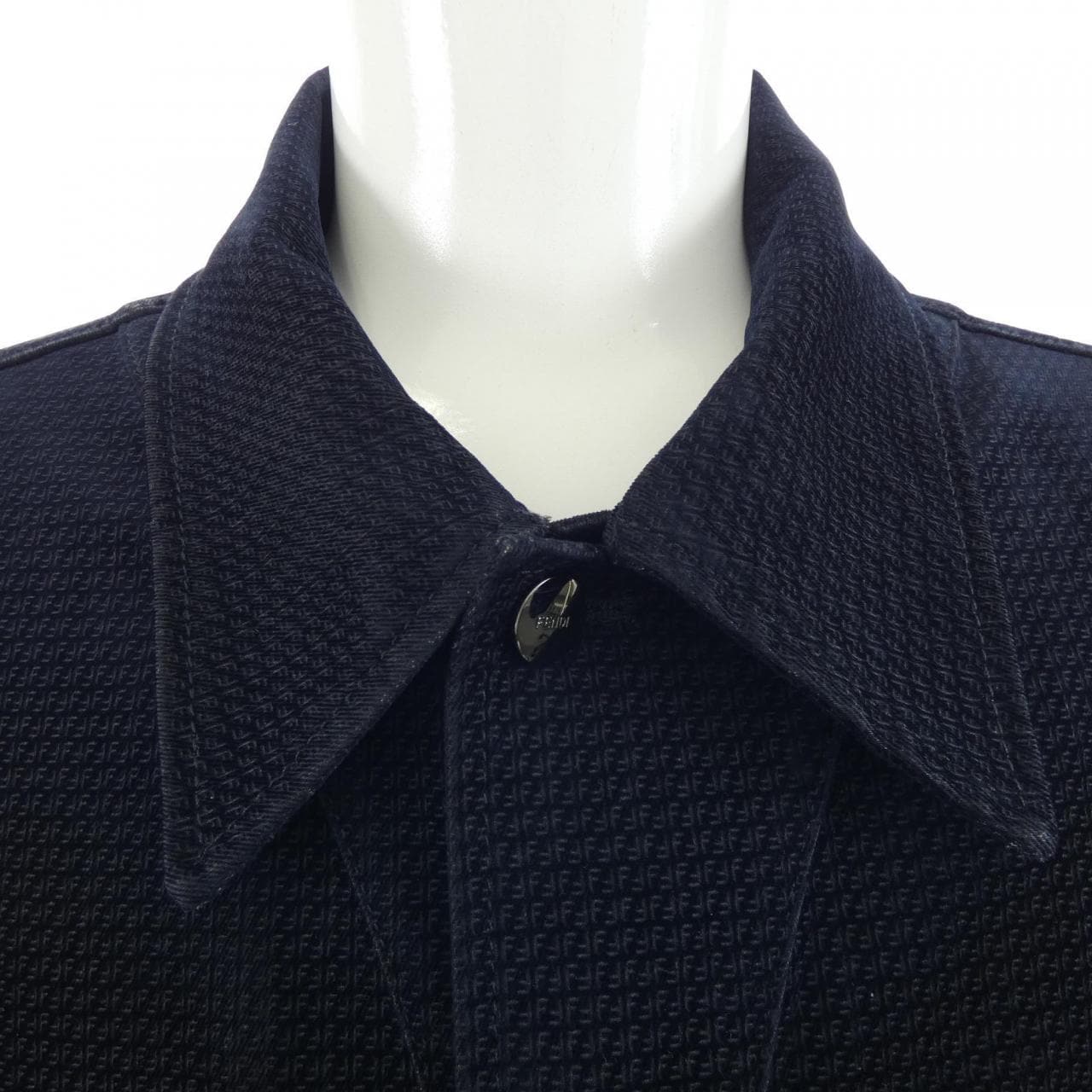 フェンディ FENDI FW0428 AGZU ジャケット