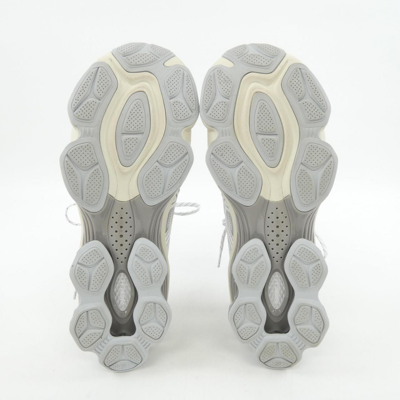 アシックス ASICS 1203A591 スニーカー