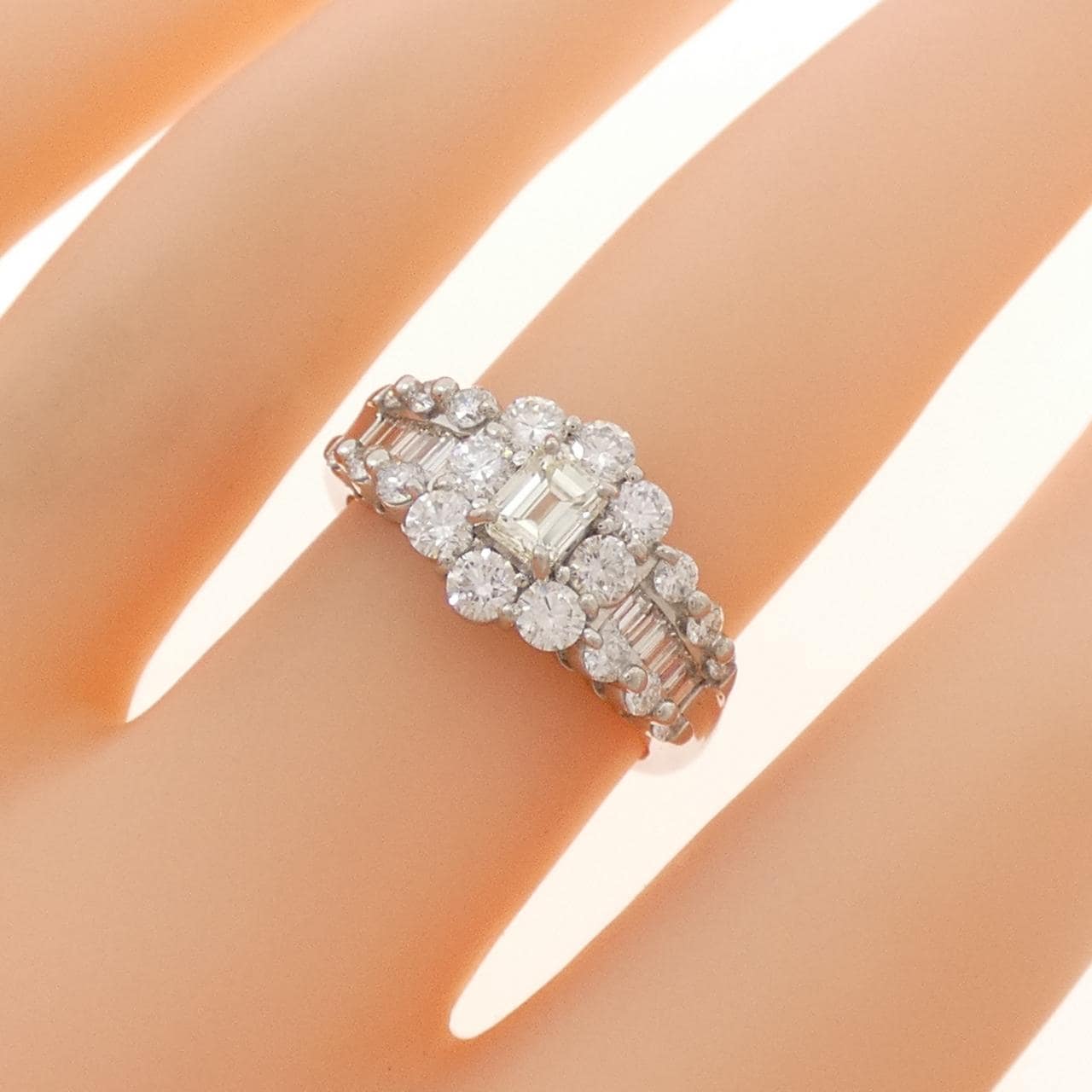 PT900 ダイヤモンド リング 0.370CT