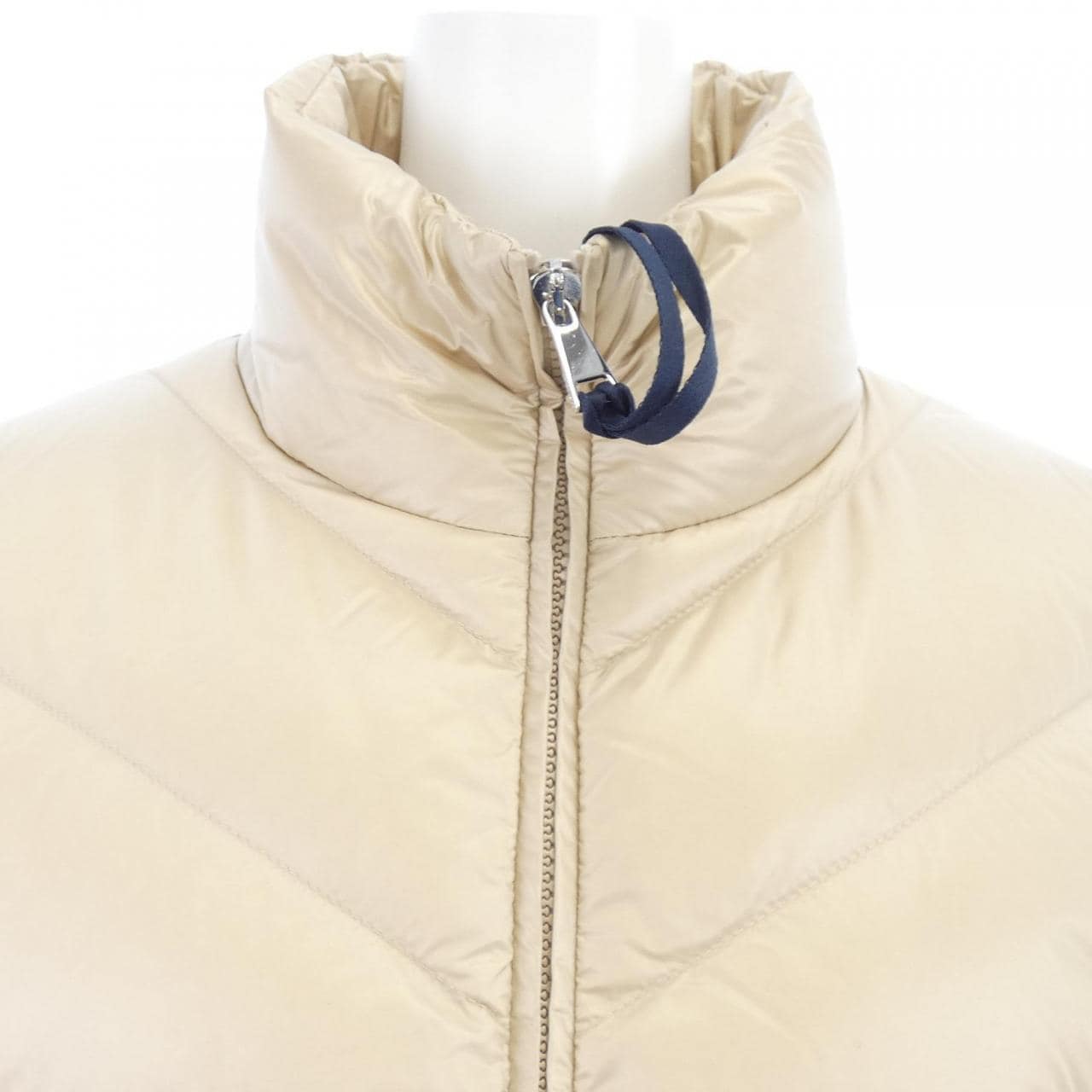 【新品】モンクレール MONCLER K20939B00024 ダウンジャケット