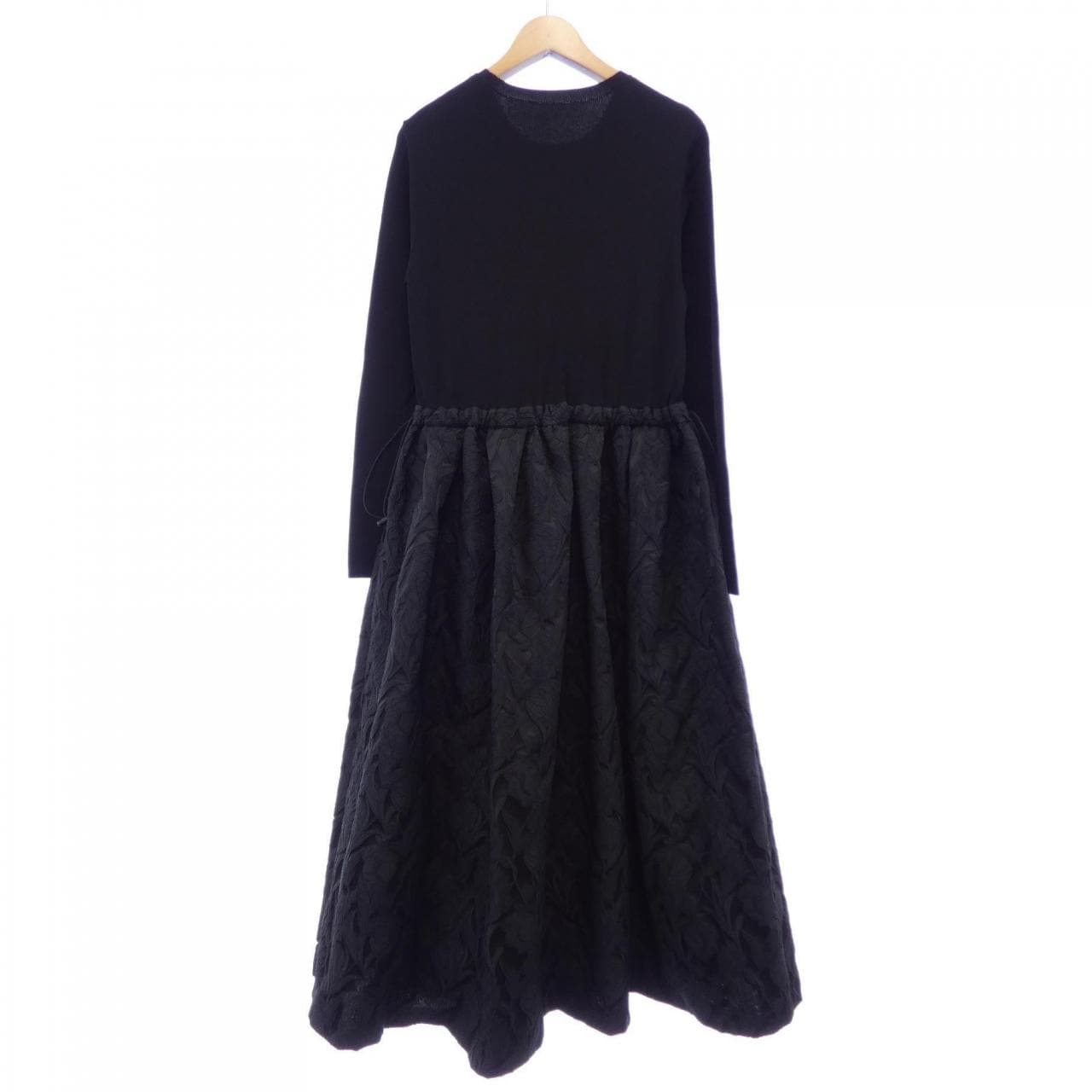 アドーア ADORE 531-4240932 ワンピース