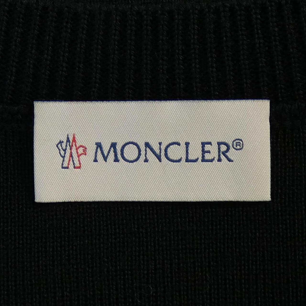 MONCLER蒙克勒羽绒服