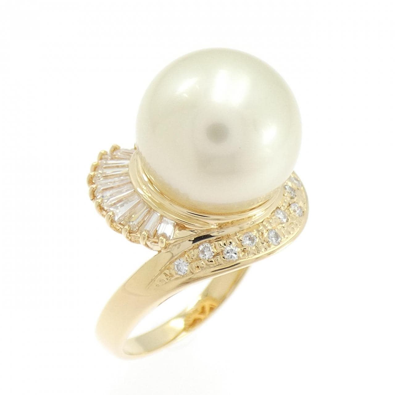 K18YG White Butterfly Pearl ring 12.3mm