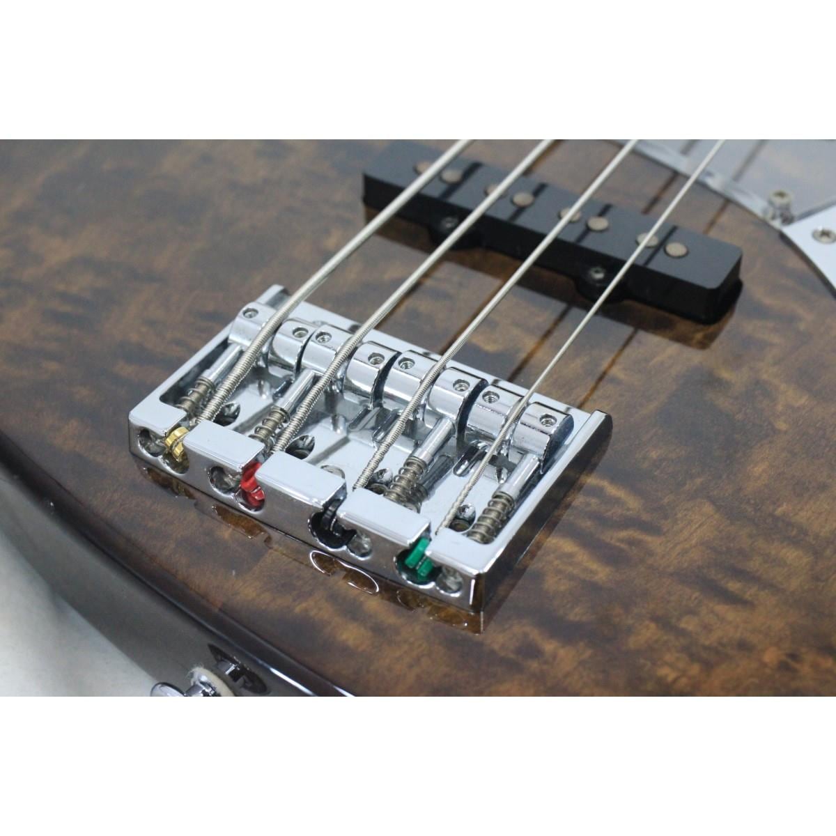 ＢＡＣＣＨＵＳ　２０１３　ＷＯＯＤＬＩＮＥ　ＤＸ　４　ＬＴＤ