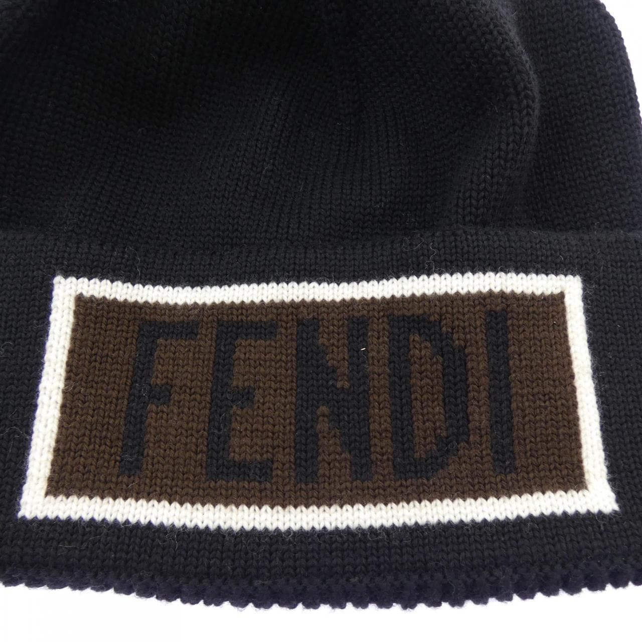 フェンディ FENDI FXQ056 ニットキャップ