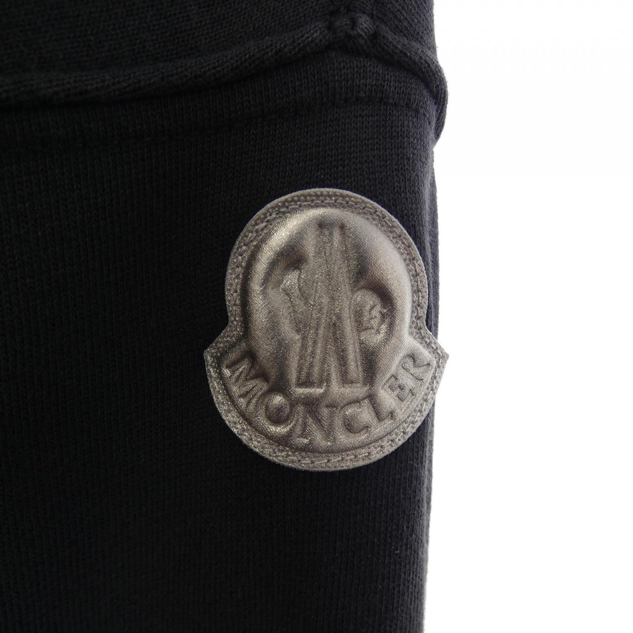 モンクレール MONCLER 20938G00029 パーカー