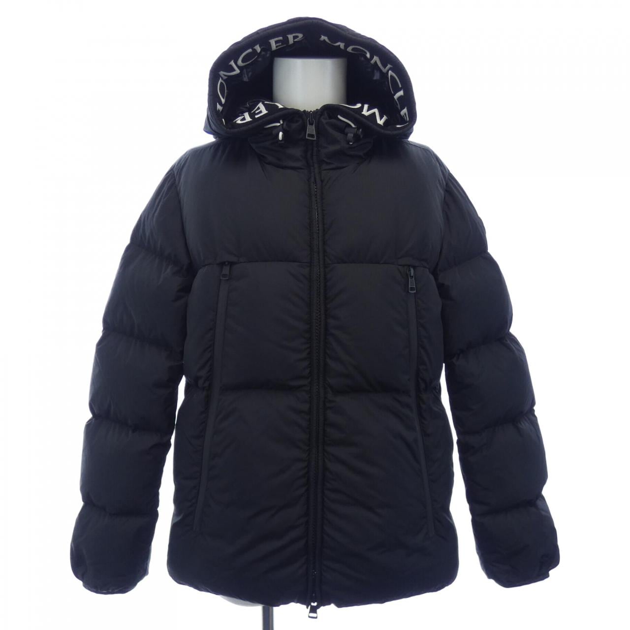 モンクレール MONCLER ダウンジャケット