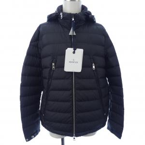 モンクレール MONCLER ダウンジャケット