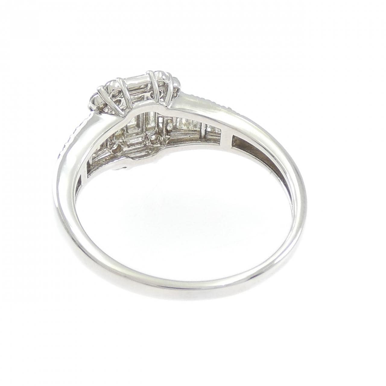 PT900 ダイヤモンド リング 0.75CT