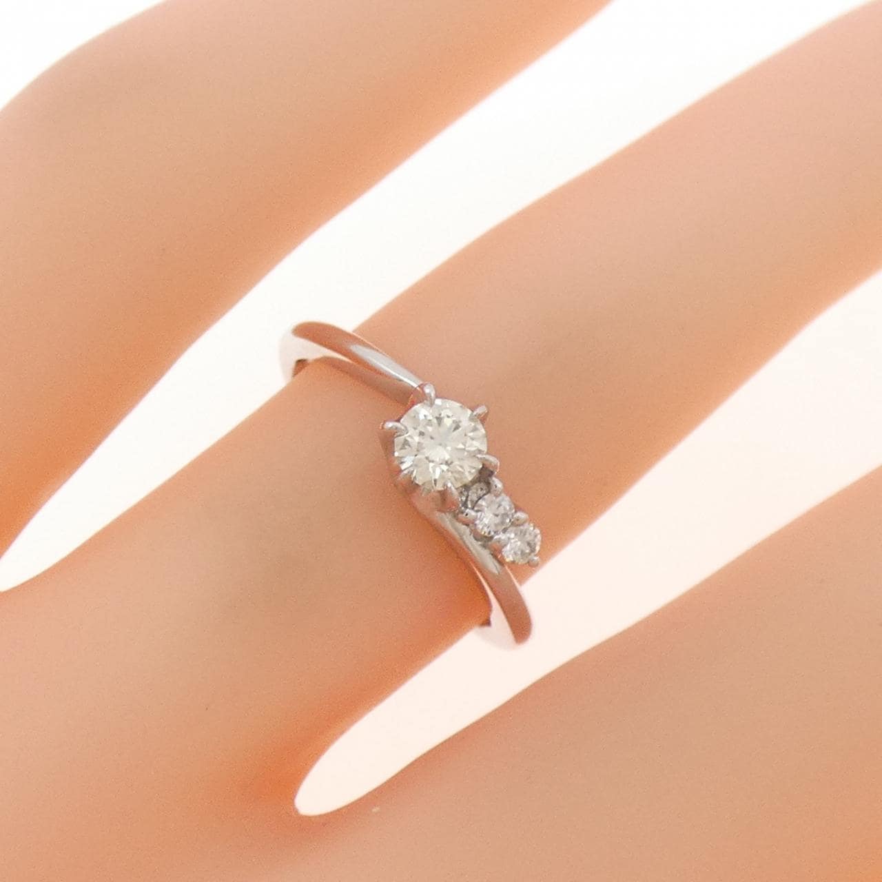 PT950 ダイヤモンド リング 0.205CT