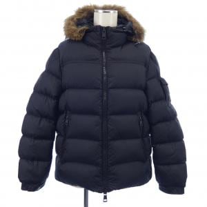 モンクレール MONCLER ダウンジャケット