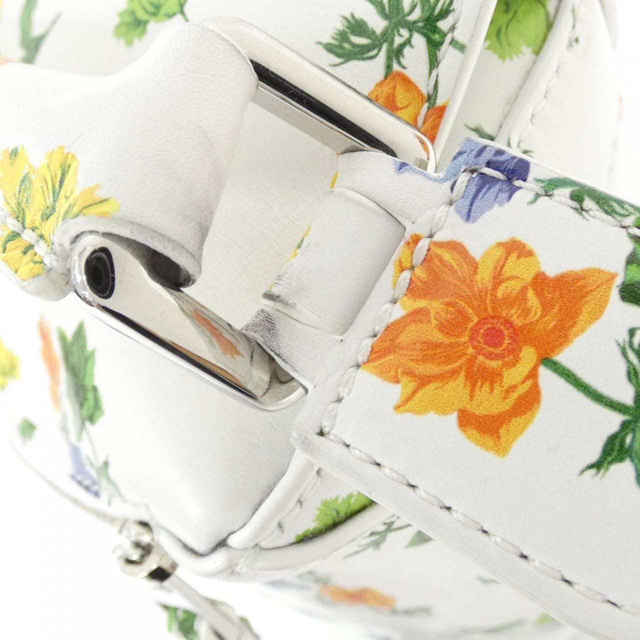 ロエベ PUZZLE EDGE FLOWER SMALL A510P60X29 バッグ