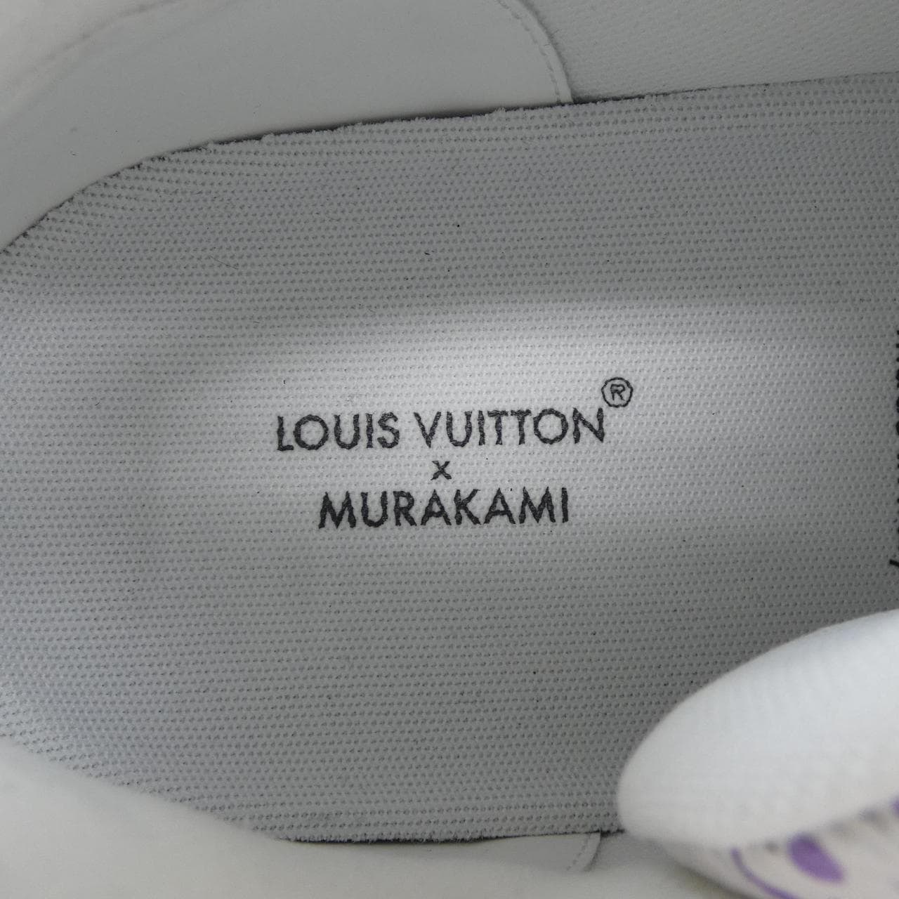ルイヴィトン LOUIS VUITTON スニーカー