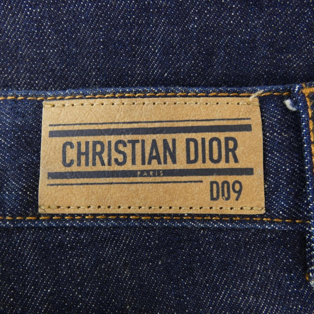クリスチャンディオール CHRISTIAN DIOR DIOR 8 322P09S3524 D09 ジーンズ