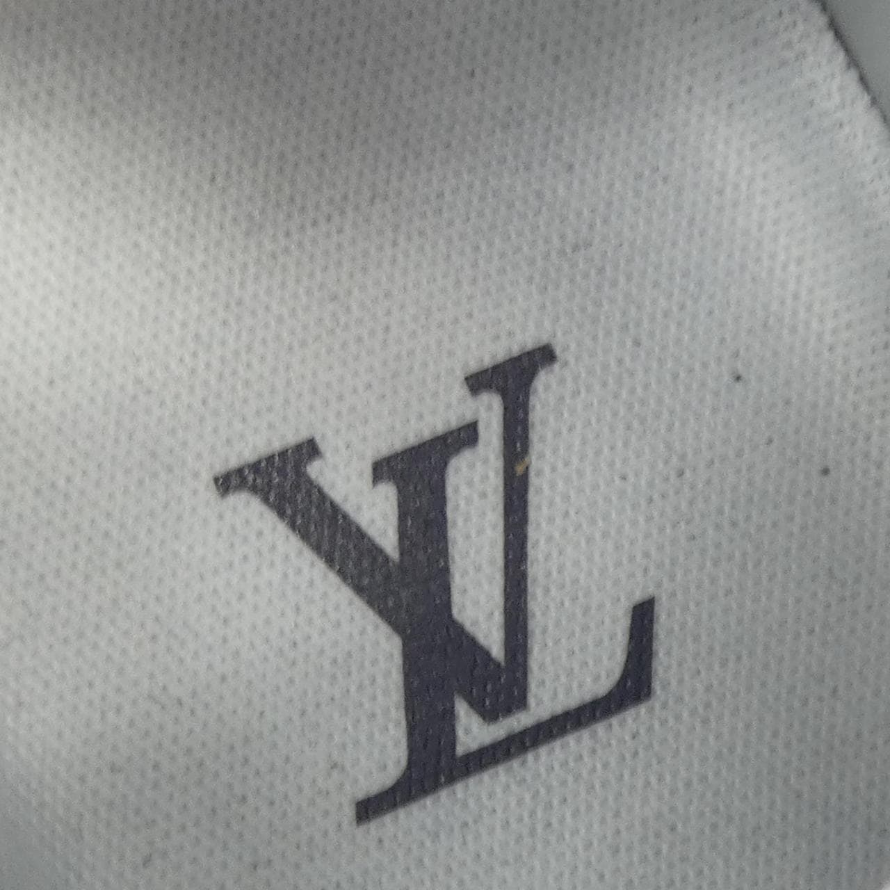 ルイヴィトン LOUIS VUITTON LVトレーナー スニーカー