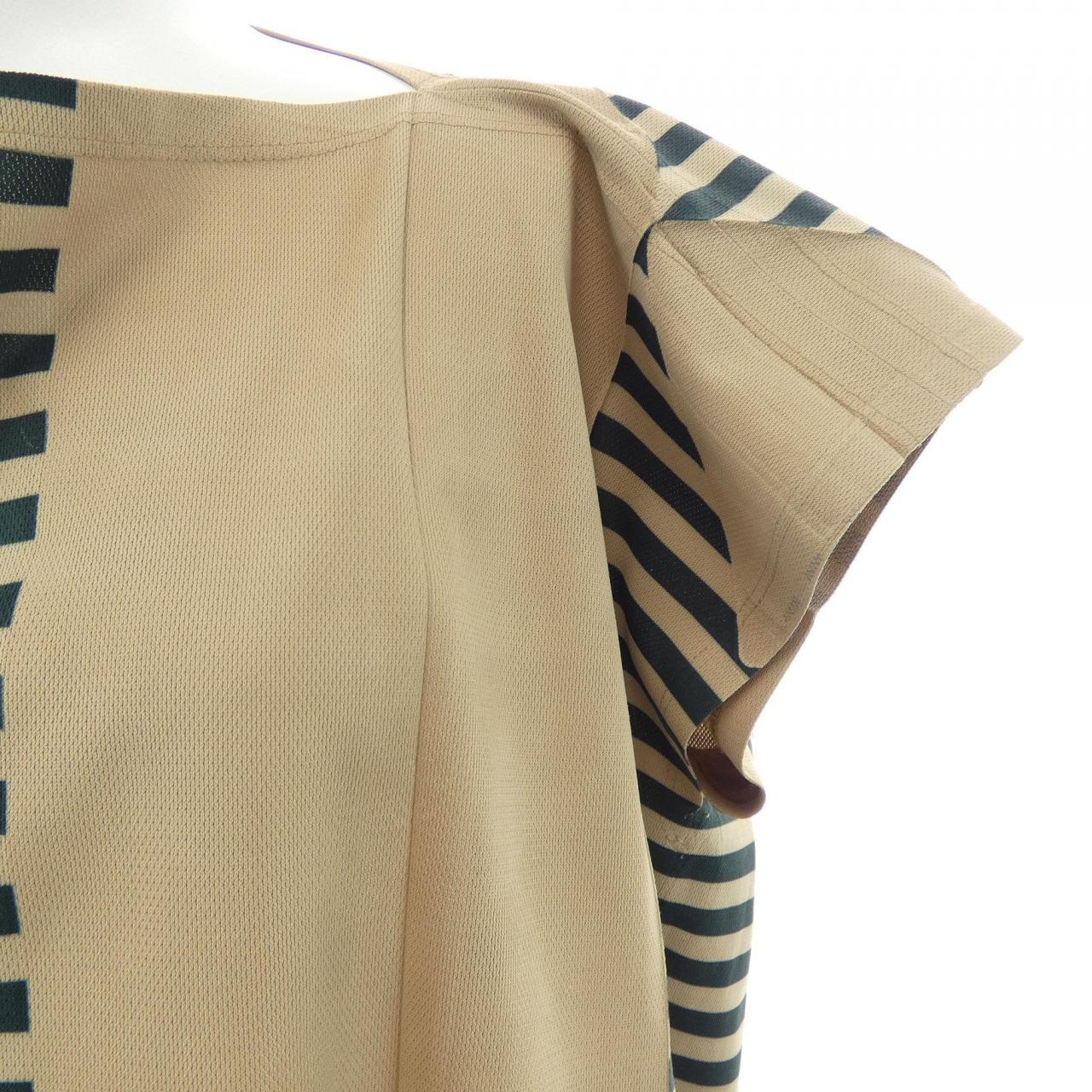 ミーイッセイミヤケ me ISSEY MIYAKE MI42FK301 トップス