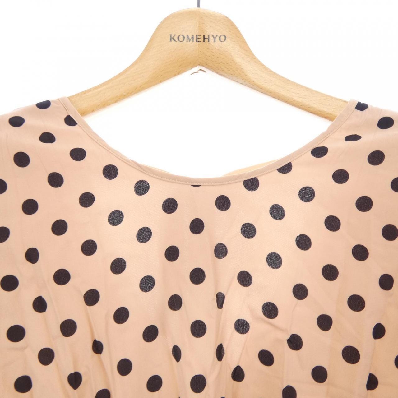 ザニューハウス THE NEWHOUSE トップス