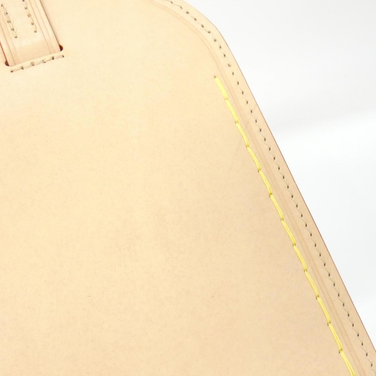 ルイヴィトン ネームタグ XLクラッチ M82225 ショルダーバッグ