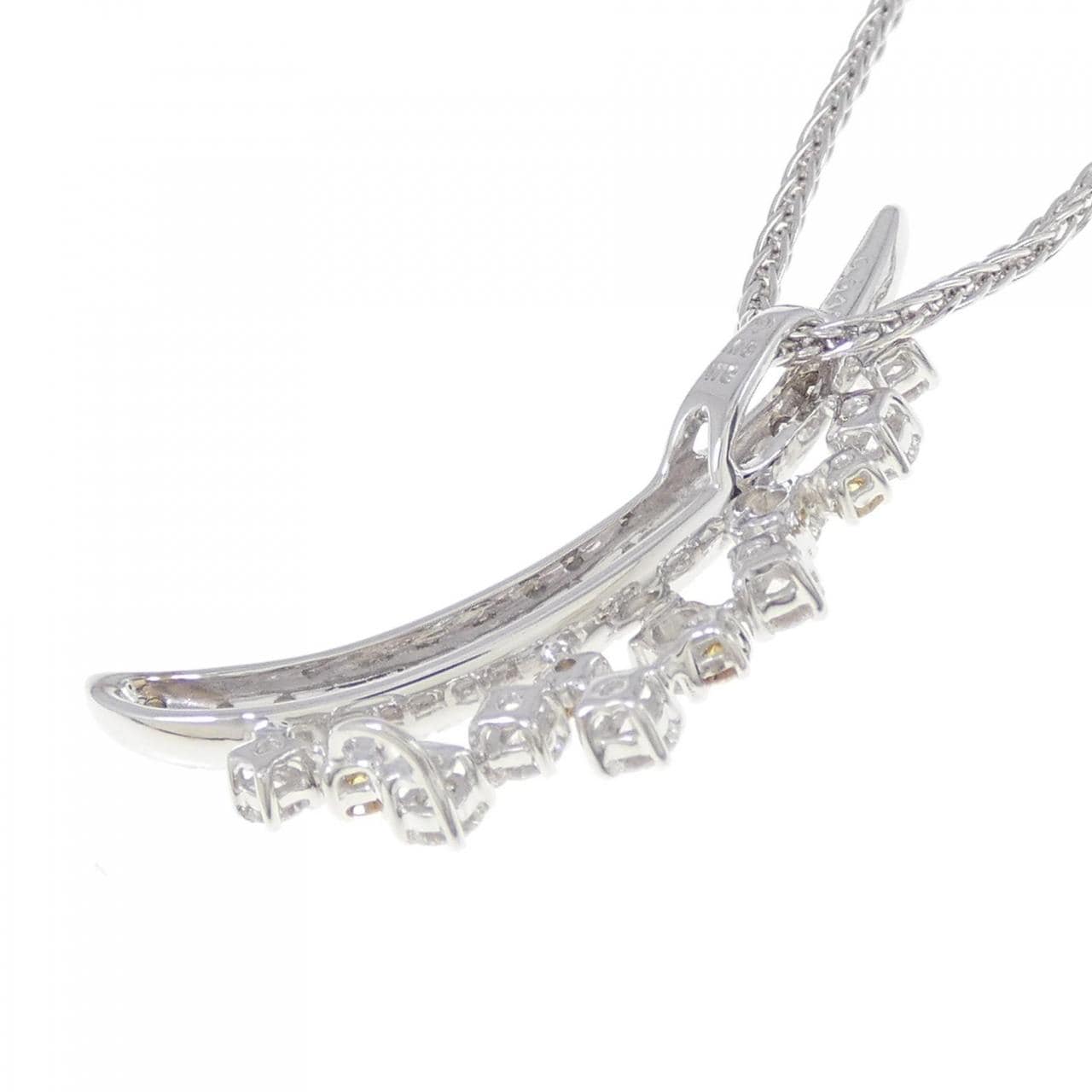 Tasaki Diamond necklace 0.64CT