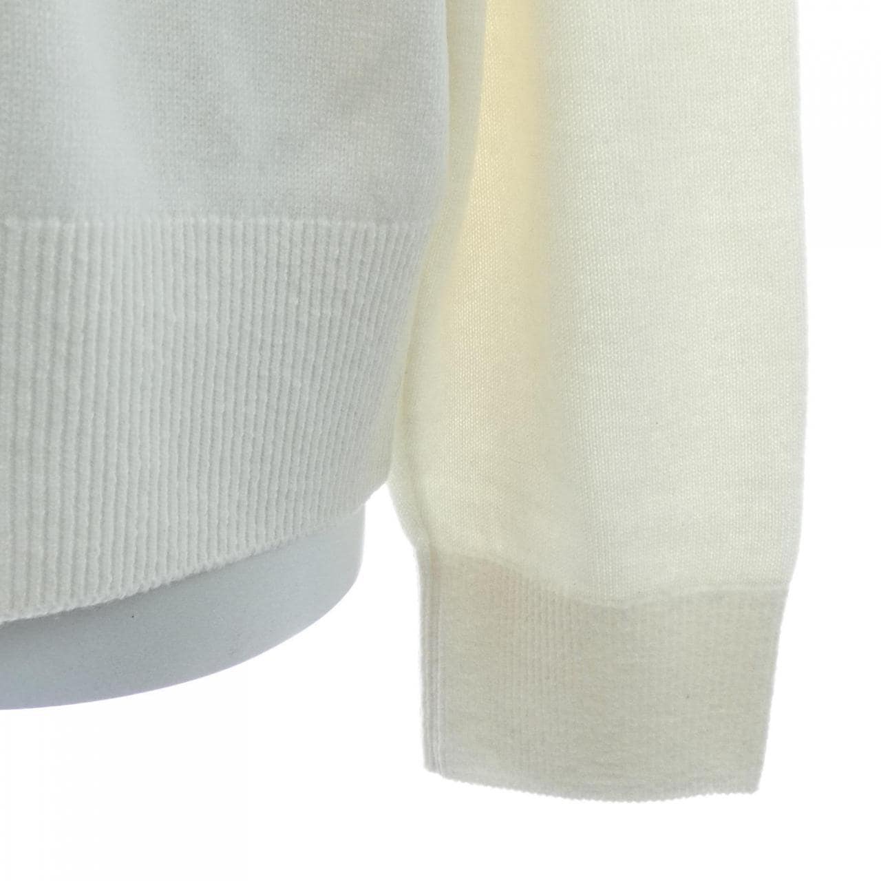 シャネル CHANEL LA PAUSA P60447K46038 ニット