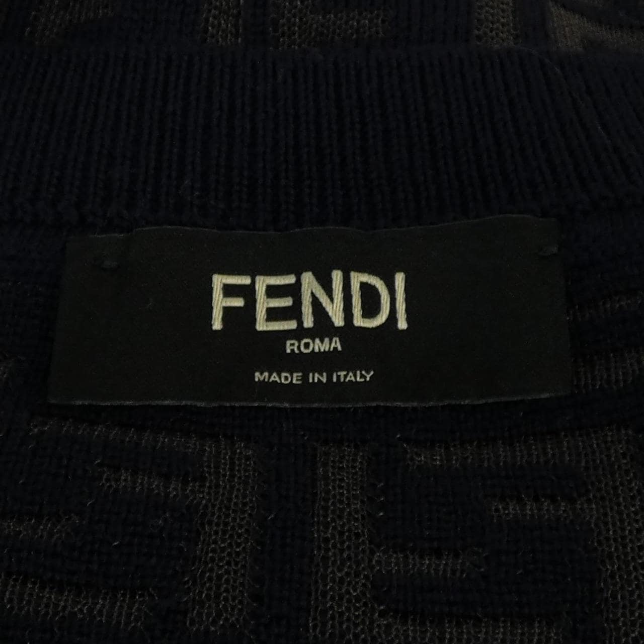 フェンディ FENDI エンブロイダードコットンスエットシャツ FZY063 AAUQ ニット