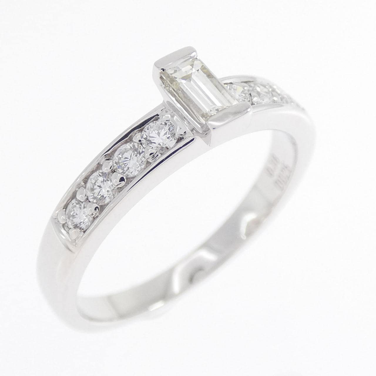 K18WG ダイヤモンド リング 0.18CT