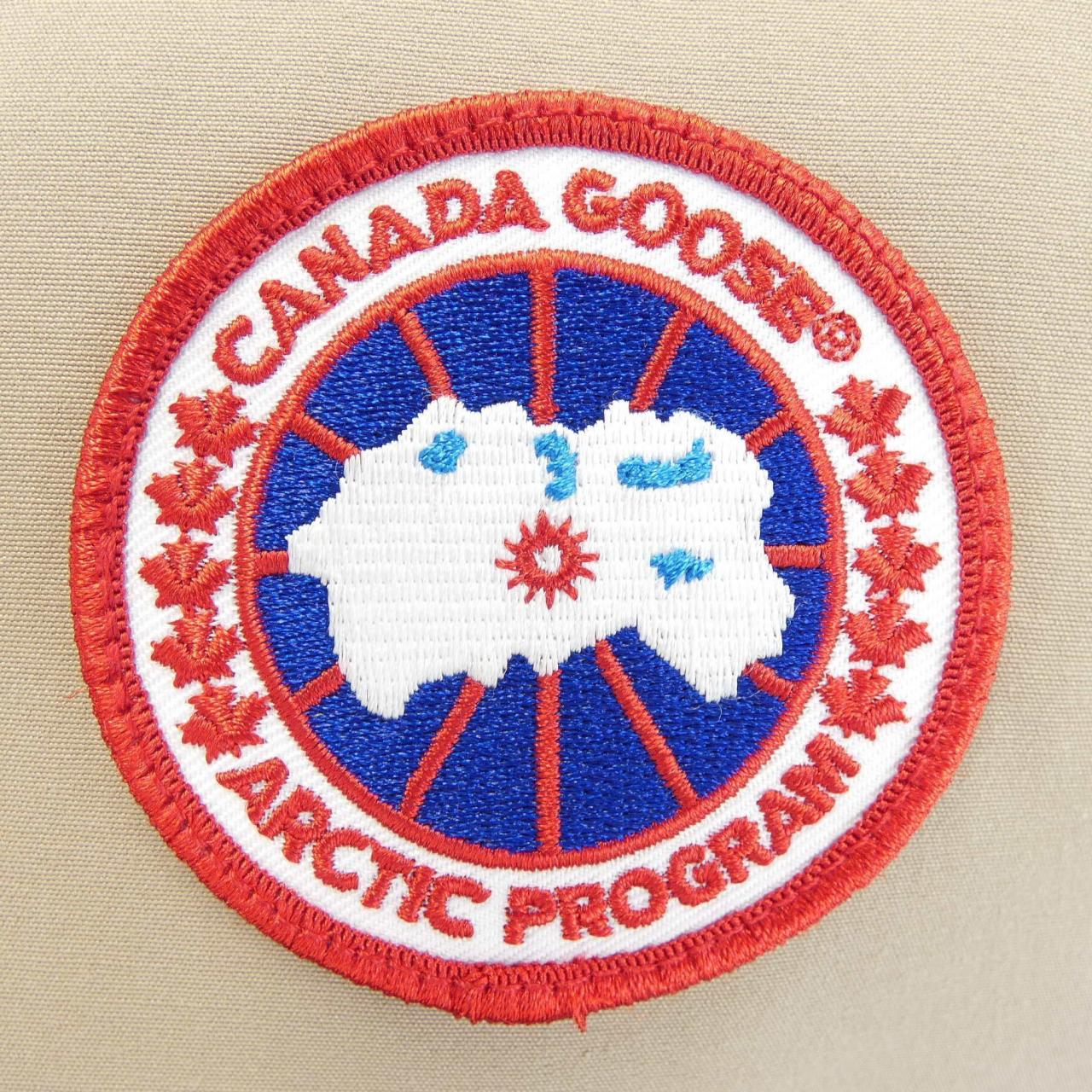 加拿大鹅CANADA GOOSE羽绒背心