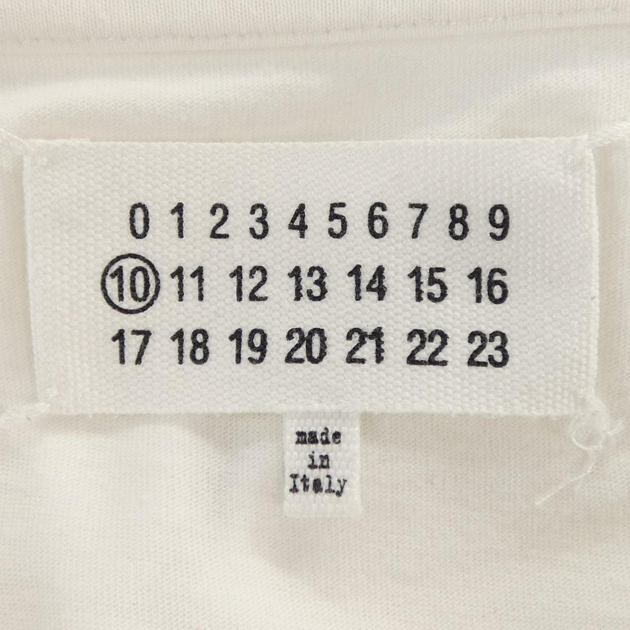 メゾンマルジェラ Maison Margiela Tシャツ