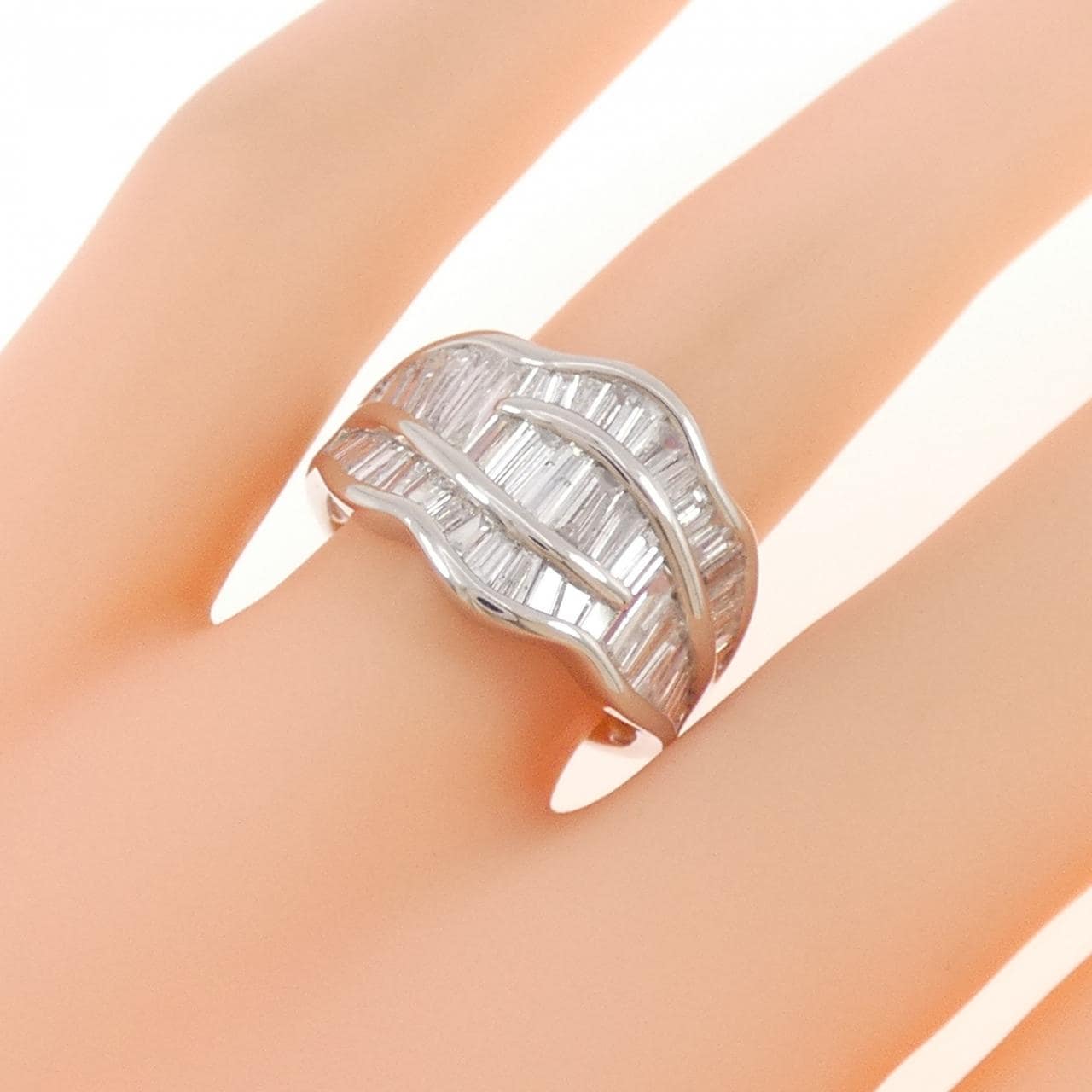 PT900 ダイヤモンド リング 2.00CT