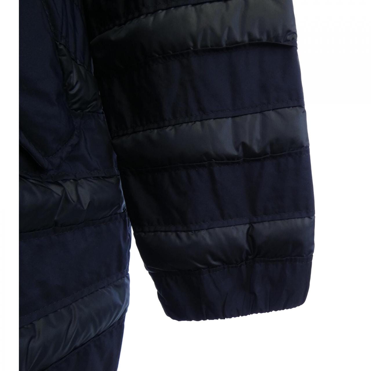 MONCLER SCILLE 羽絨大衣