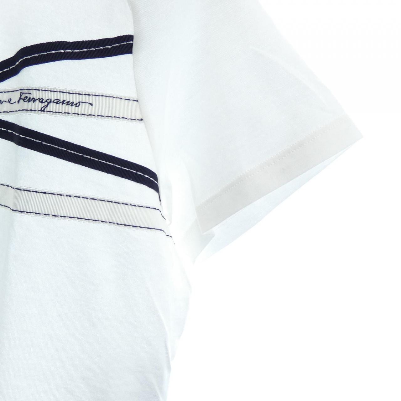 サルヴァトーレフェラガモ SALVATORE FERRAGAMO Tシャツ