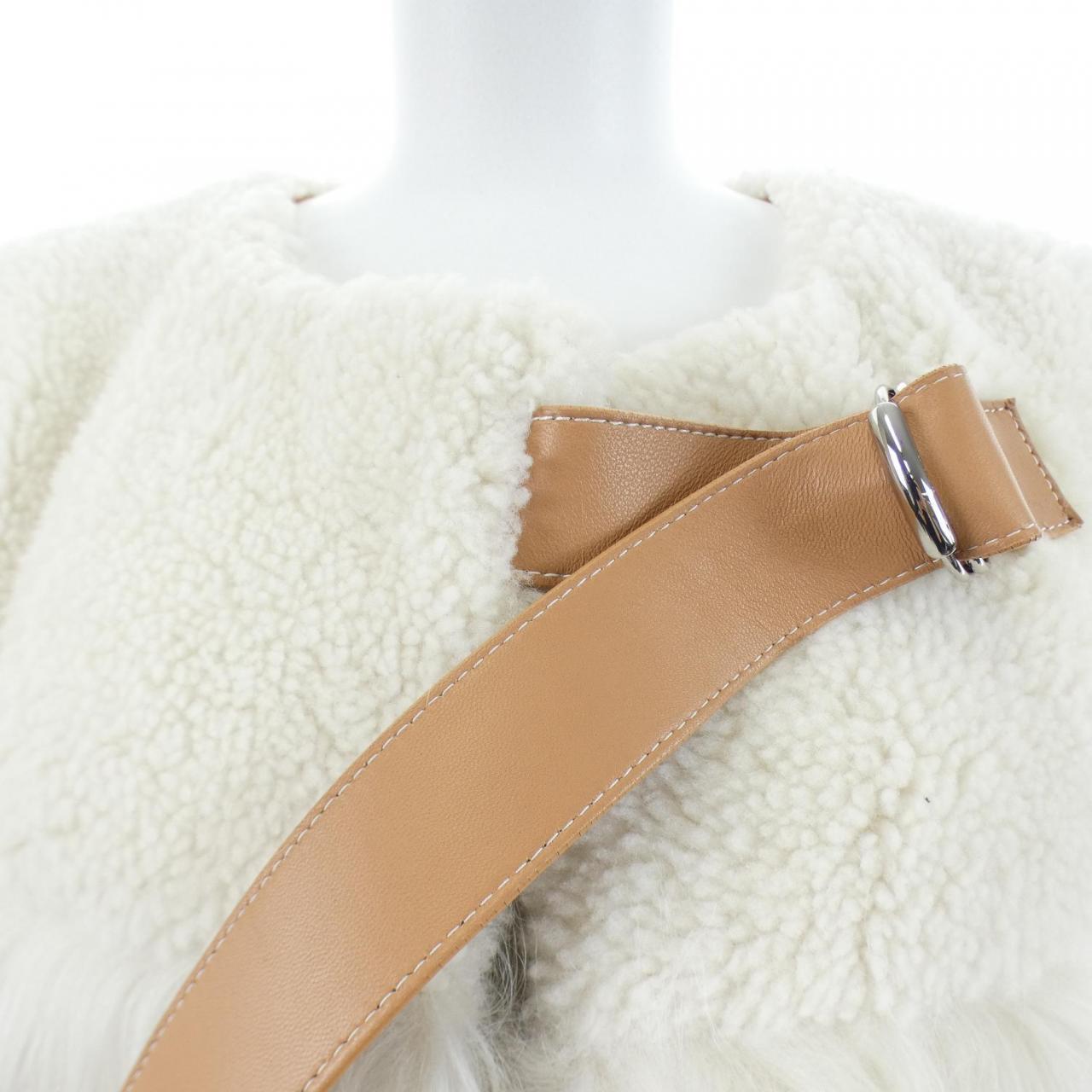 クロエ Chloe CHC20WCM08200101 ムートンコート