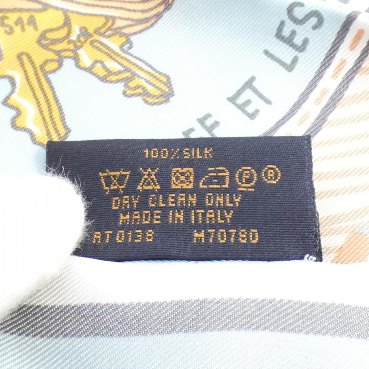 LOUIS VUITTON Carre Jeu de Louis M70780 Scarf