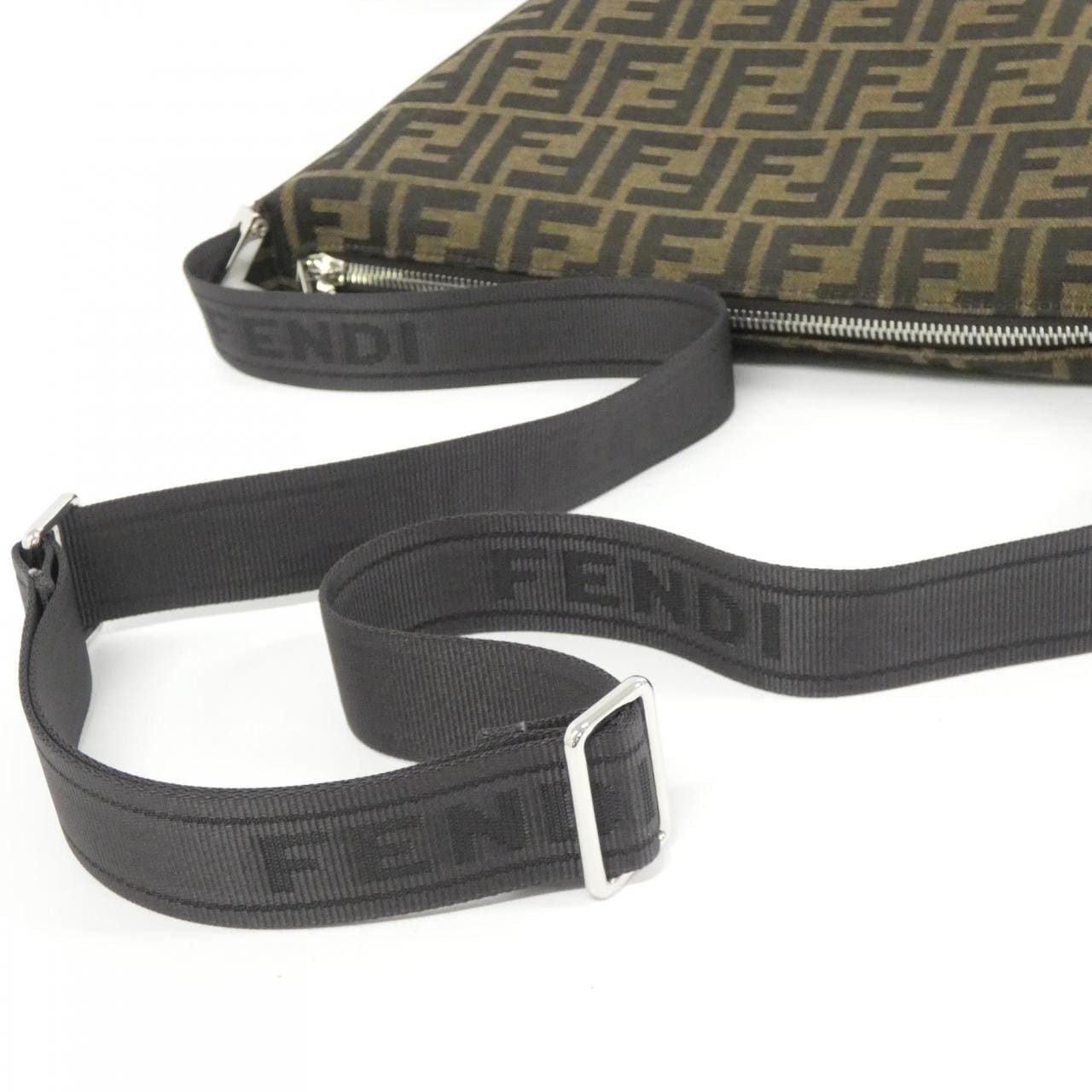 フェンディ フェンディ メロン スモール 7VA635 ASIQ ショルダーバッグ