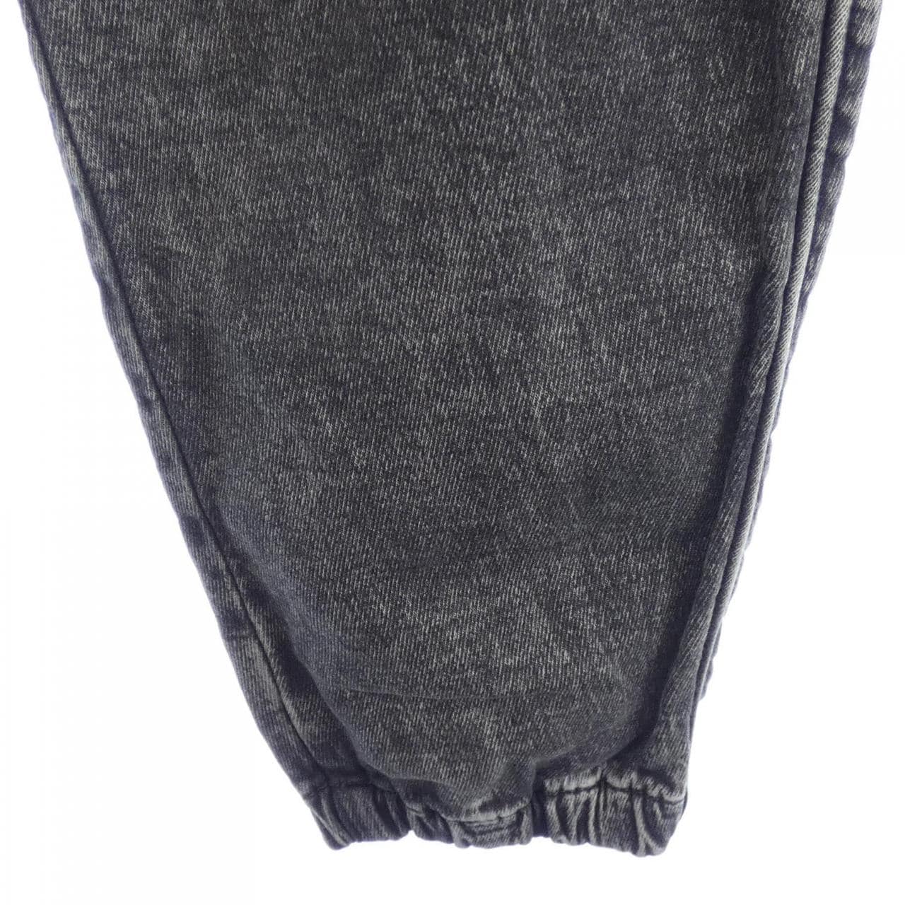 ディーゼル DIESEL ジーンズ