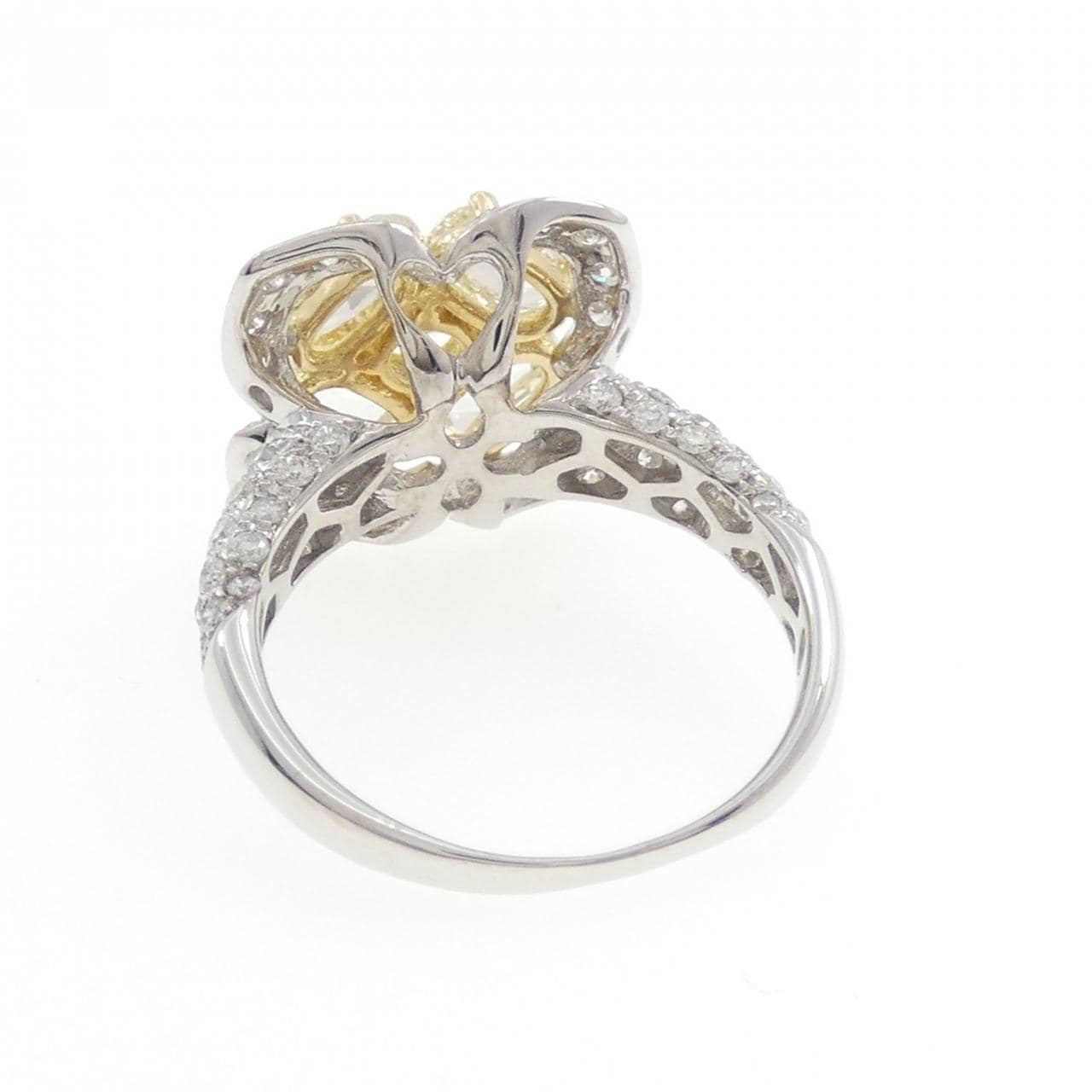750WG/750YG フラワー ダイヤモンド リング 1.41CT