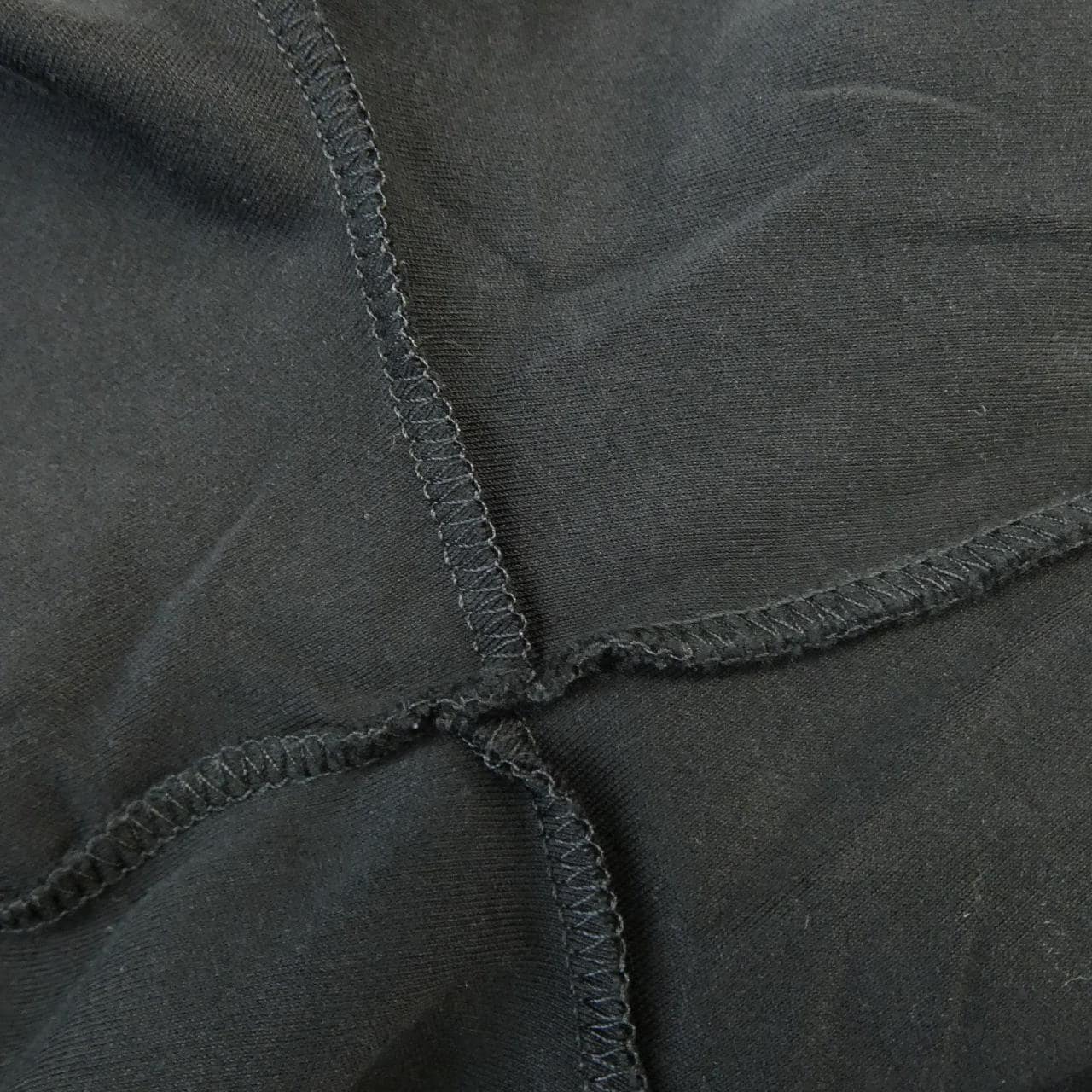 ルイヴィトン LOUIS VUITTON RM172QCMSH6Y45W Tシャツ