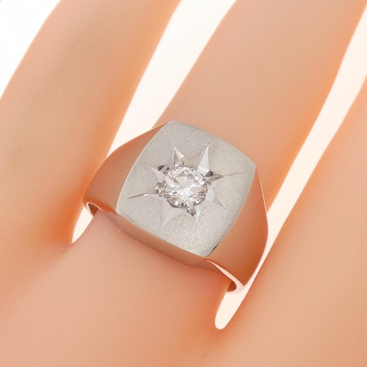 PT900 印台 ダイヤモンド リング 0.32CT