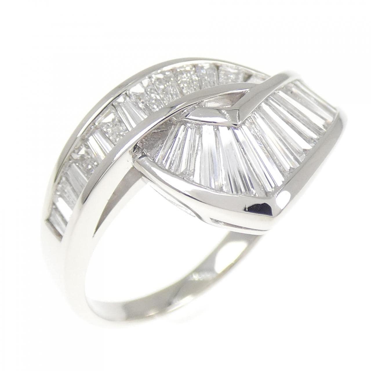 PT900 ダイヤモンド リング 1.55CT